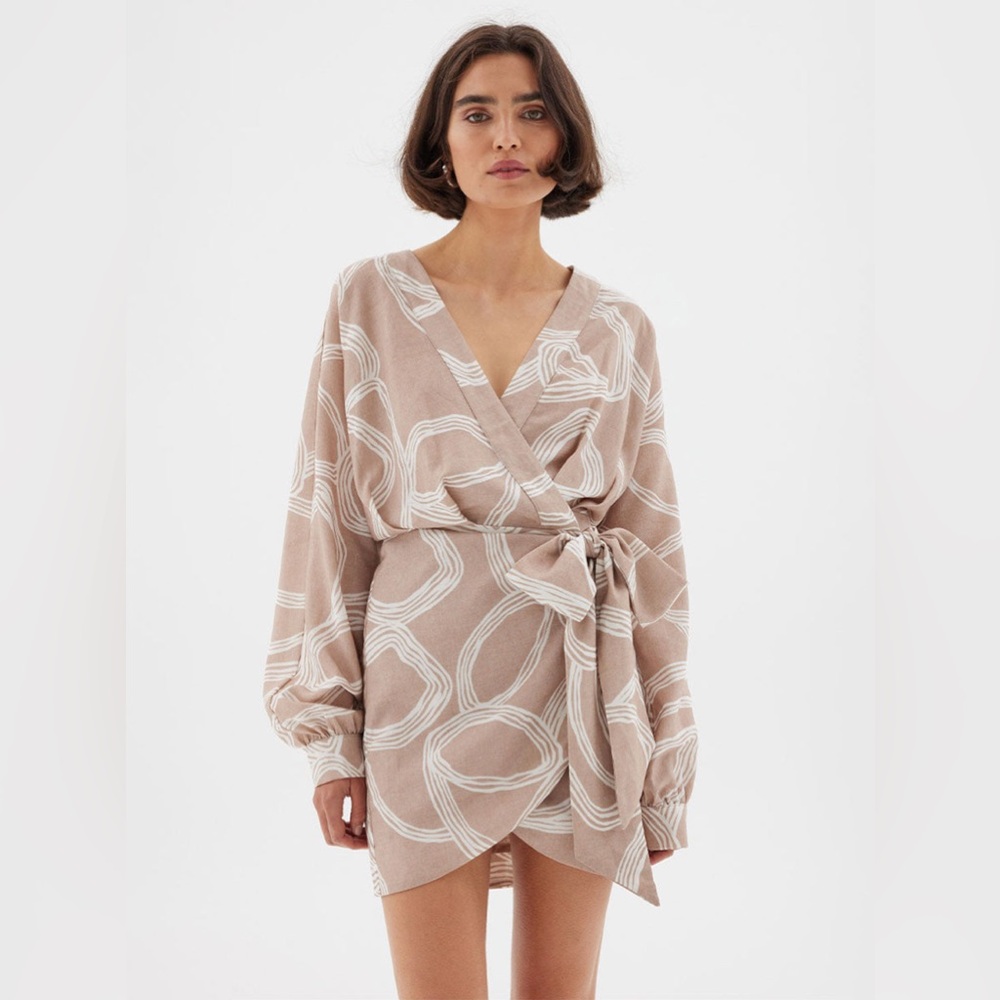 SOVERE SGRAFFITO full WRAP‎ MINI DRESS  MOCHA long sleeve party resort sz small